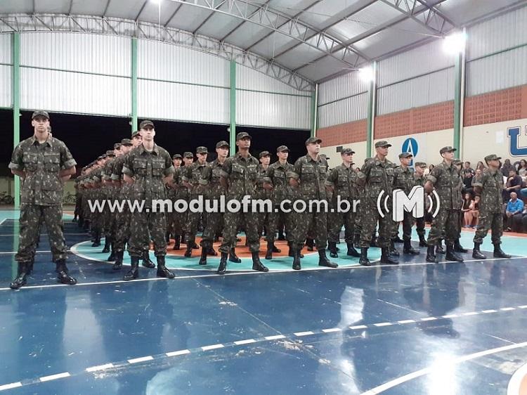 Tiro de guerra realiza seleção de jovens para o...