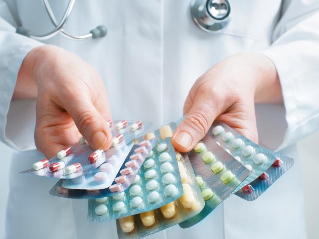 Divulgação da lista de medicamentos da rede municipal de...