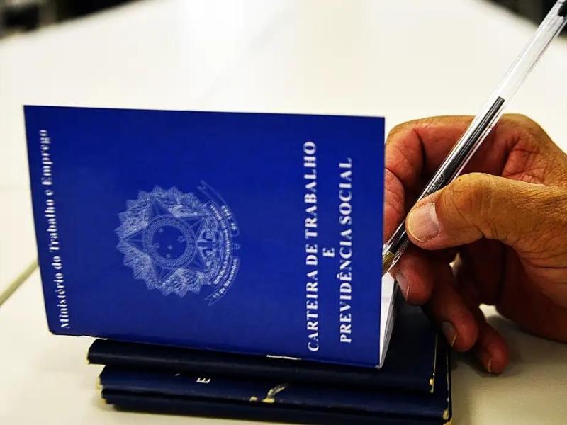 Portabilidade do consignado CLT começou nesta sexta-feira; trabalhadores poderão...