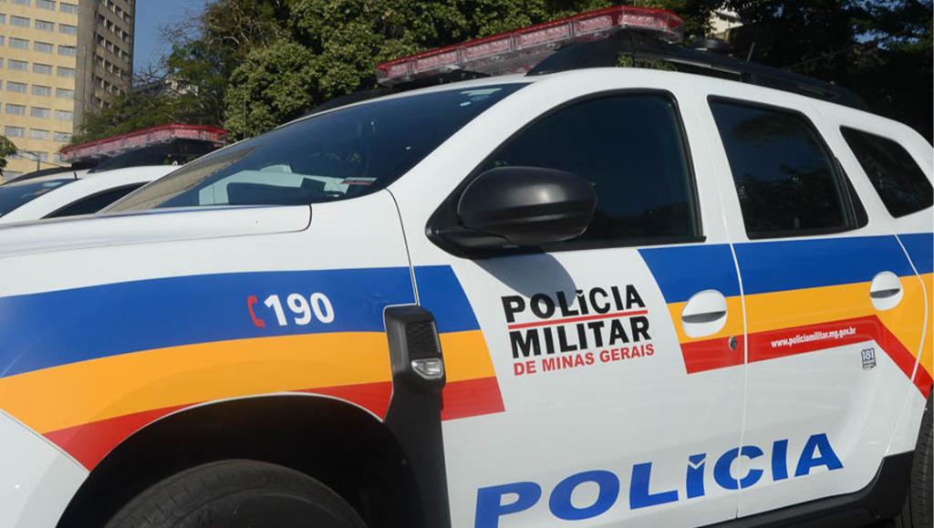Suspeito é preso por tráfico de drogas durante patrulhamento no bairro Enéias