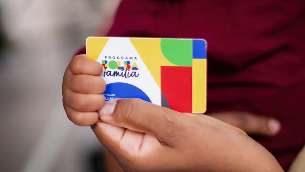 Patrocínio registra saída de 53 famílias do Bolsa Família após melhora de renda Patrocínio registra saída de 53 famílias do Bolsa Família após melhora de renda