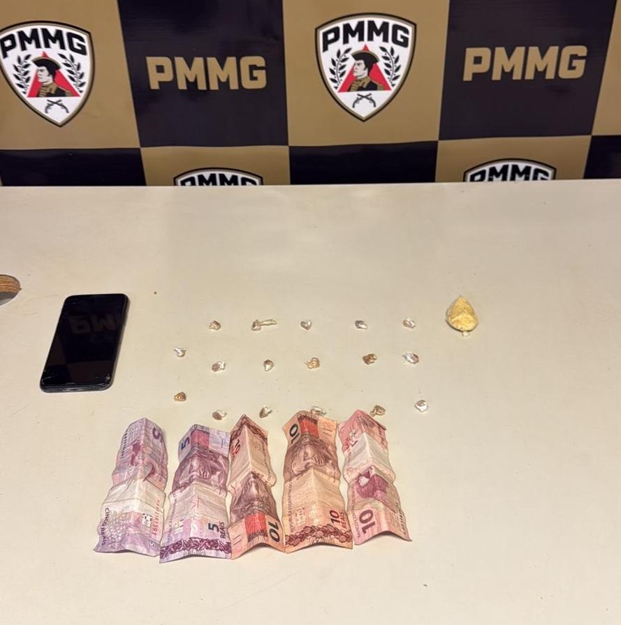 Com maconha e crack, jovem é preso por tráfico de drogas no...