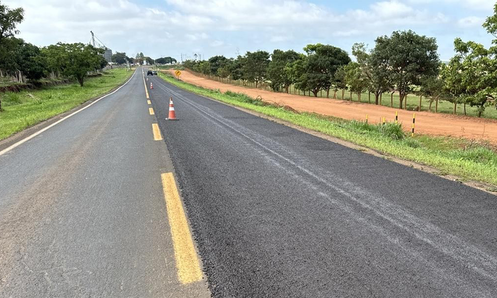Obras na BR-365 exigem atenção de motoristas em Patrocínio...
