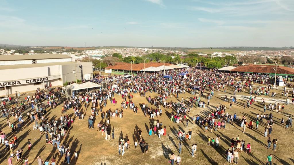 Imagem 1 do post Local definido: apresentação da Esquadrilha da Fumaça será próxima à obra do Hospital do Câncer de Patrocínio