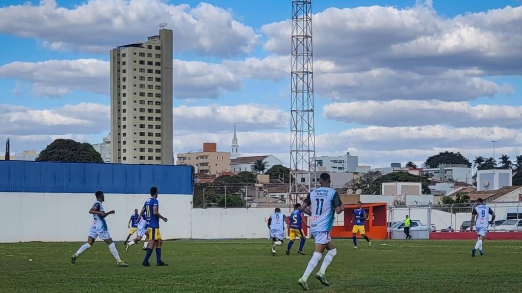 Em busca da reabilitação na Copa Amapar, Carajás/Fluminense enfrenta...