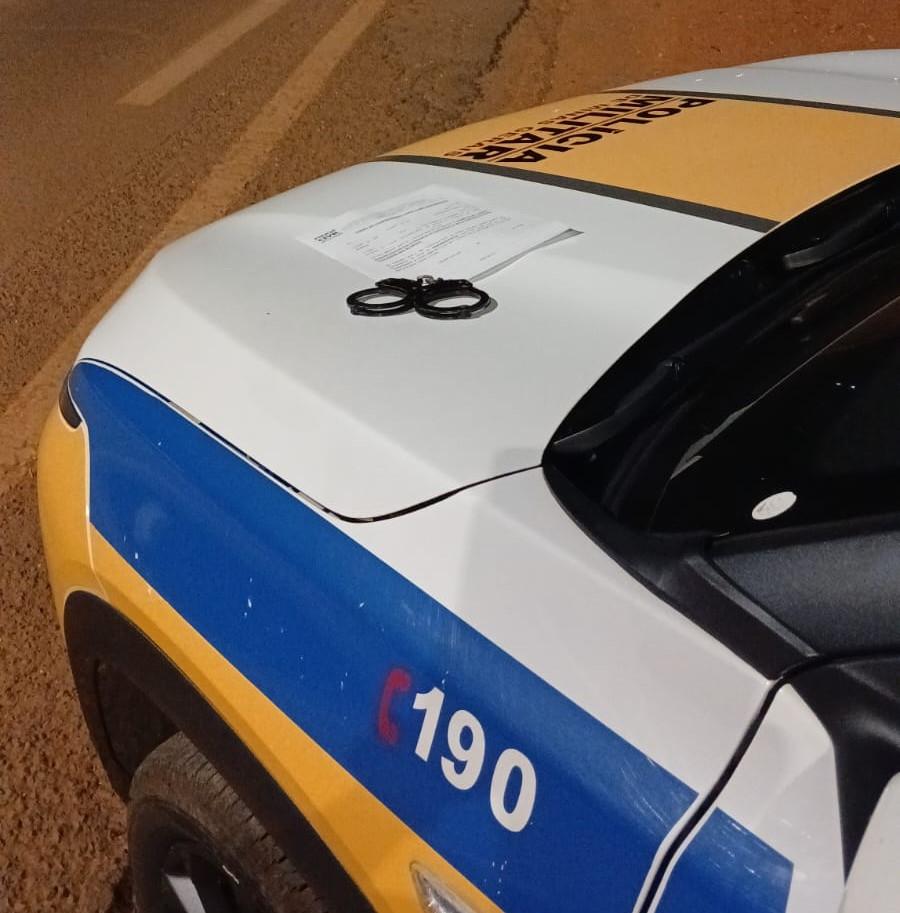 Homem com mandado de prisão é detido na LMG-782, em Iraí de Minas
