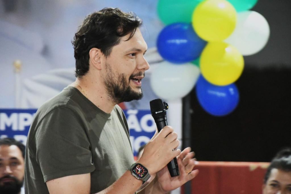 Imagem 1 do post Audiência pública aprova criação de escola cívico-militar na E.M. Rogério Leonardo de Oliveira