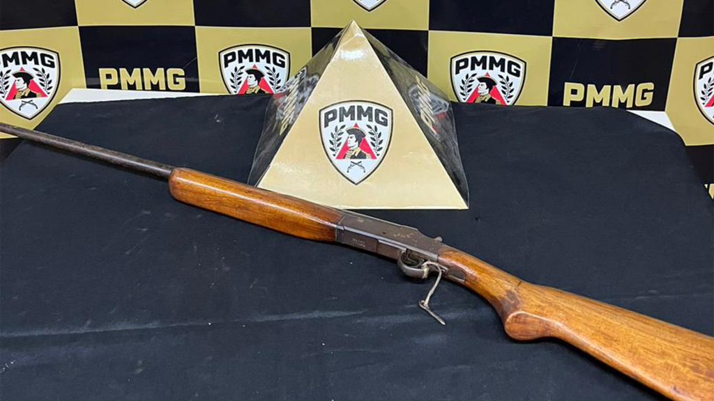 PM prende suspeito de homicídio na zona rural de...